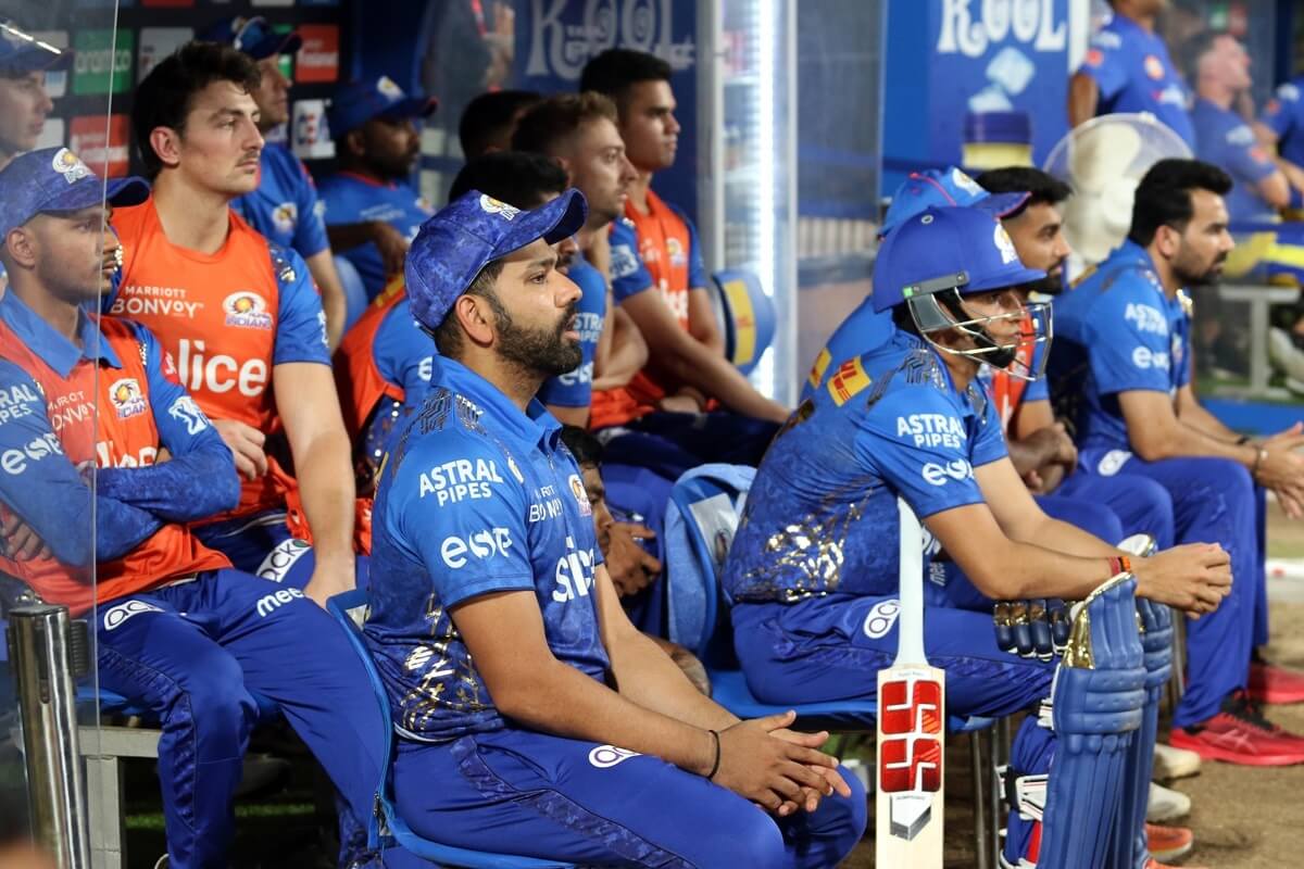 Rohit Sharma Returns, Behrendorff Replaces Jansen. MI's Playing 11 Against SRH.