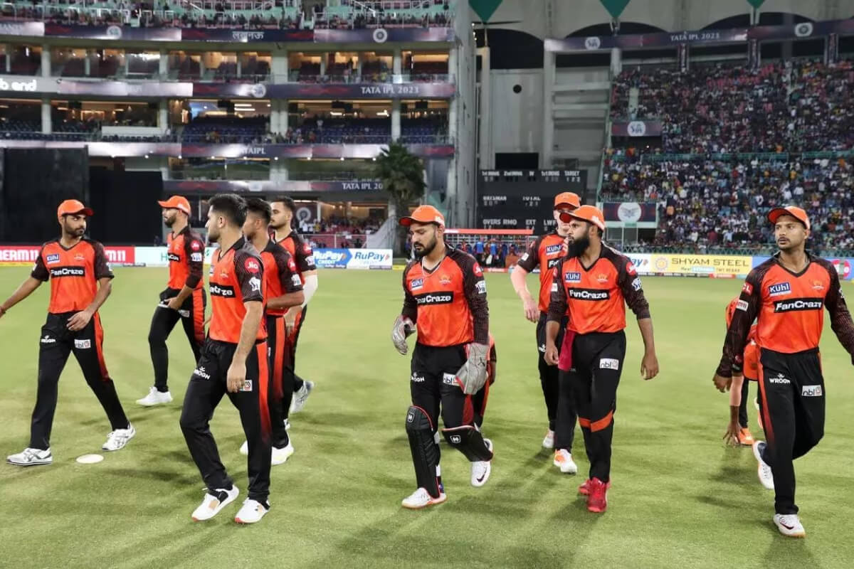 In Their IPL 2023 Match Against KKR, SRH Made Two Mistakes And One Great Shot.