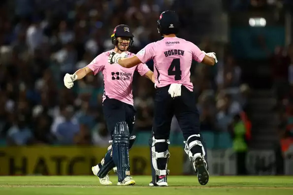 Middlesex eventually establish credit with record run pursuit.